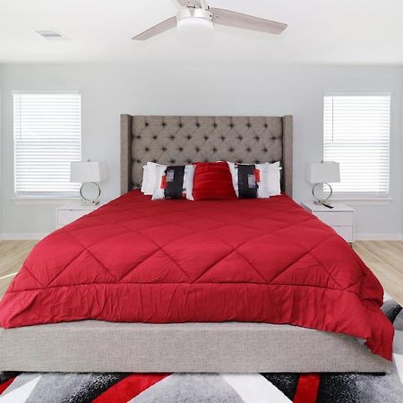 Peerless Retreat - Minutes From Downtown Houston Villa Екстериор снимка