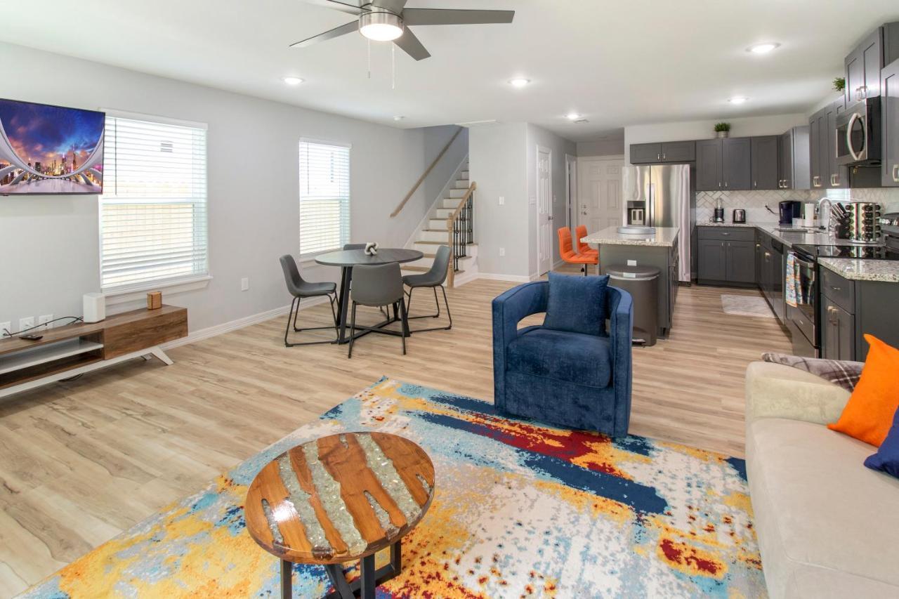 Peerless Retreat - Minutes From Downtown Houston Villa Екстериор снимка