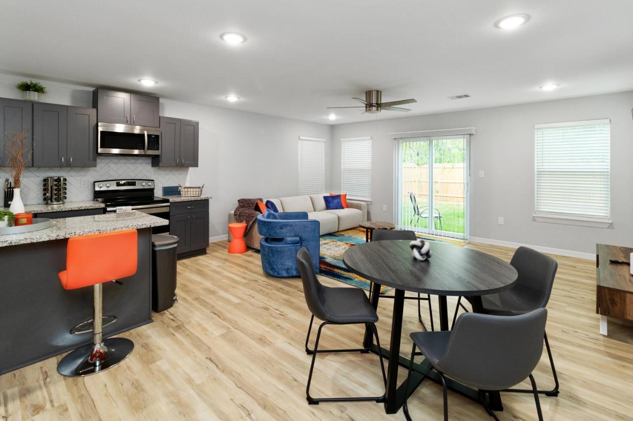 Peerless Retreat - Minutes From Downtown Houston Villa Екстериор снимка