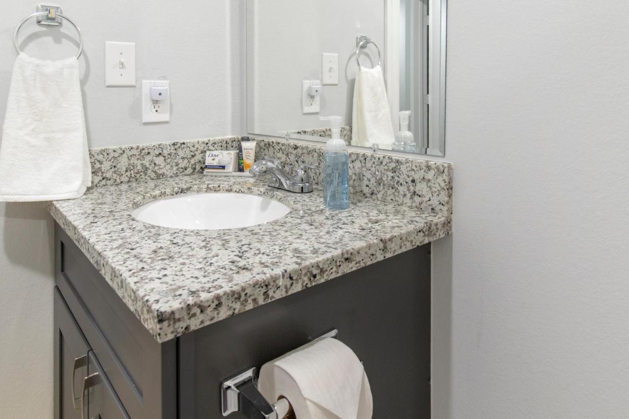 Peerless Retreat - Minutes From Downtown Houston Villa Екстериор снимка